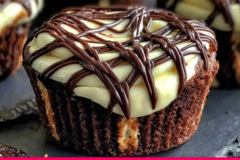 Easy Death By Chocolate Mini Cheesecakes 5 Easy Death By Chocolate Mini Cheesecakes