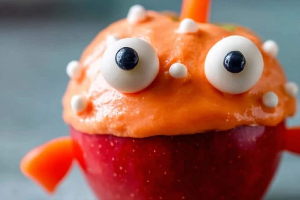 Easy Halloween Candied Apples with Fun Candy Eyes