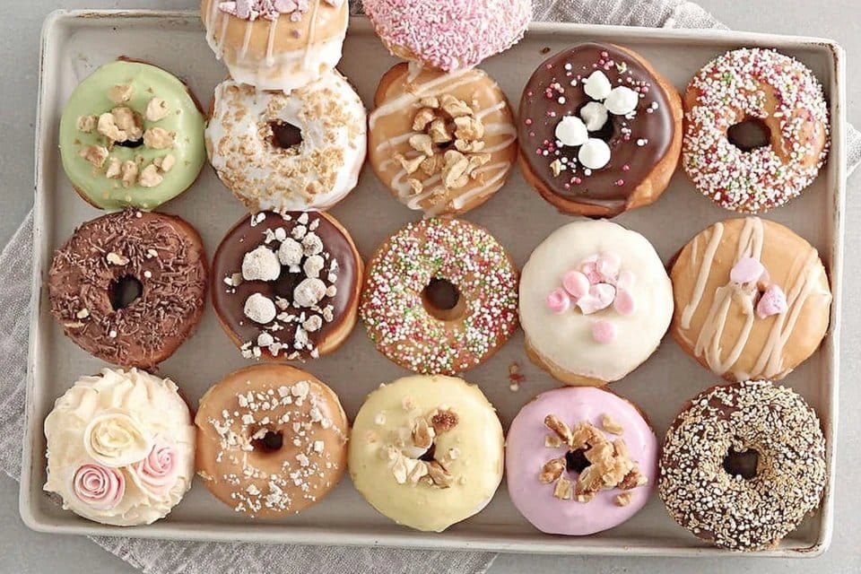 5 Irresistible Reasons to Make No Bake Apple Donuts Today