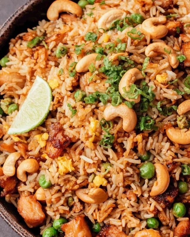 Easy Chicken Fried Rice with Sriracha and Cashews A Comforting Delight