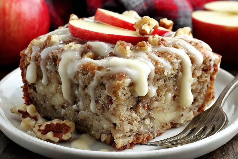 The Ultimate Warm Apple Oatmeal Bake A Comforting Family Favorite