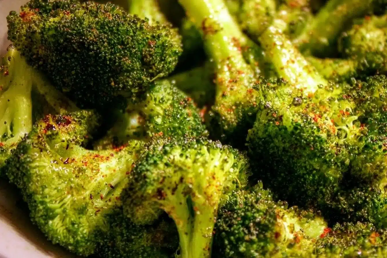 Delicious Baked Broccoli 3 Deliciously baked broccoli served as a healthy side dish
