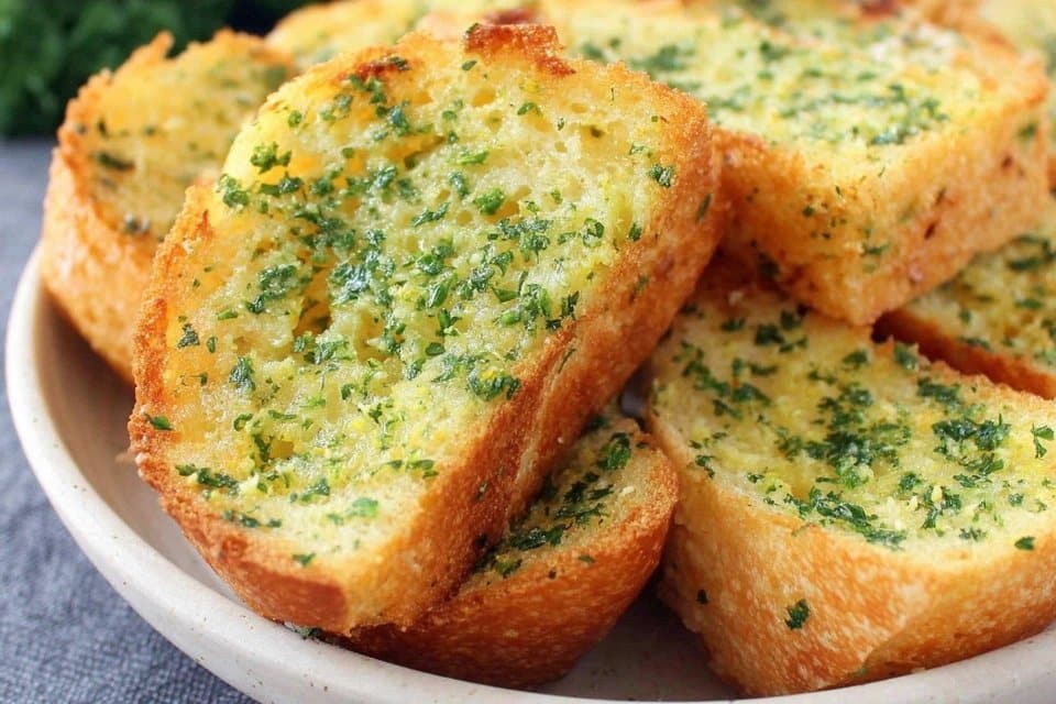 Easy Garlic Bread