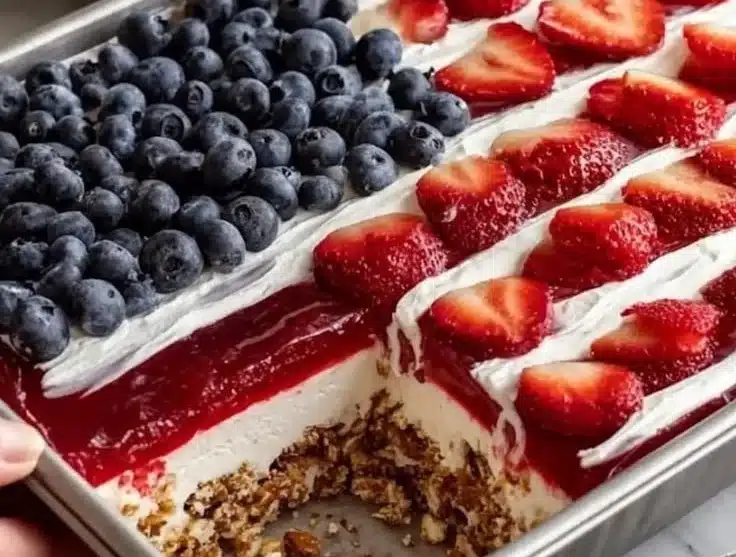 Strawberry Pretzel Jello Salad Recipe