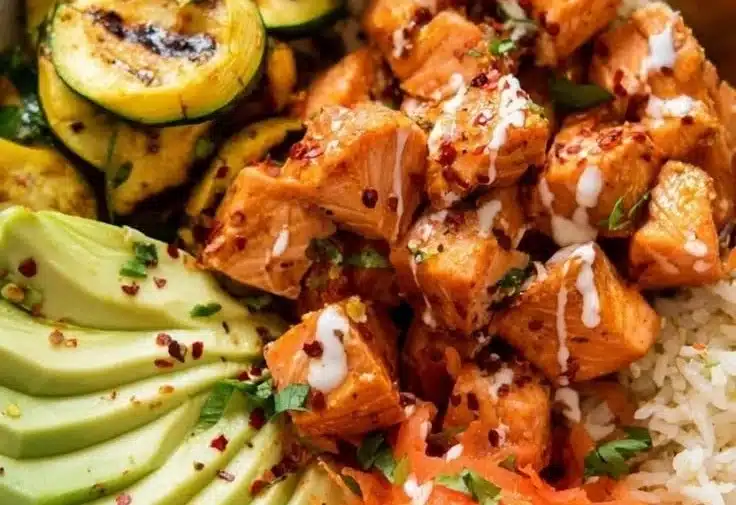 Hot Honey Chicken Bowls 2 Delicious hot honey chicken bowl with vibrant vegetables and rice